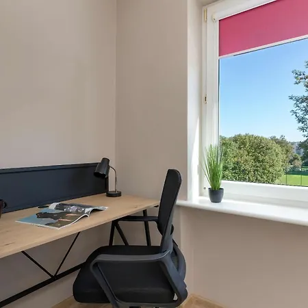 Family With A Workspace And Balcony Close To The Old Town Of By Renters * Danzig