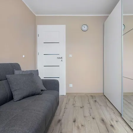 Appartement Family With A Workspace And Balcony Close To The Old Town Of By Renters Gdańsk