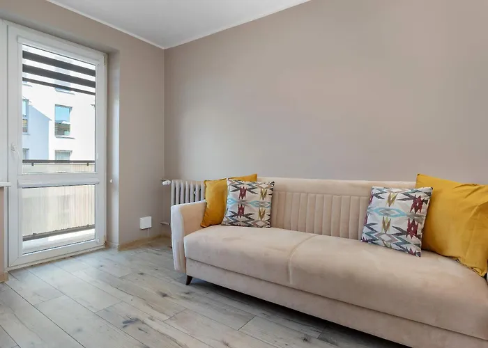Apartamento Family With A Workspace And Balcony Close To The Old Town Of By Renters Gdansk